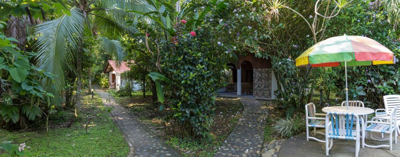 Lodge Cabinas Iguana